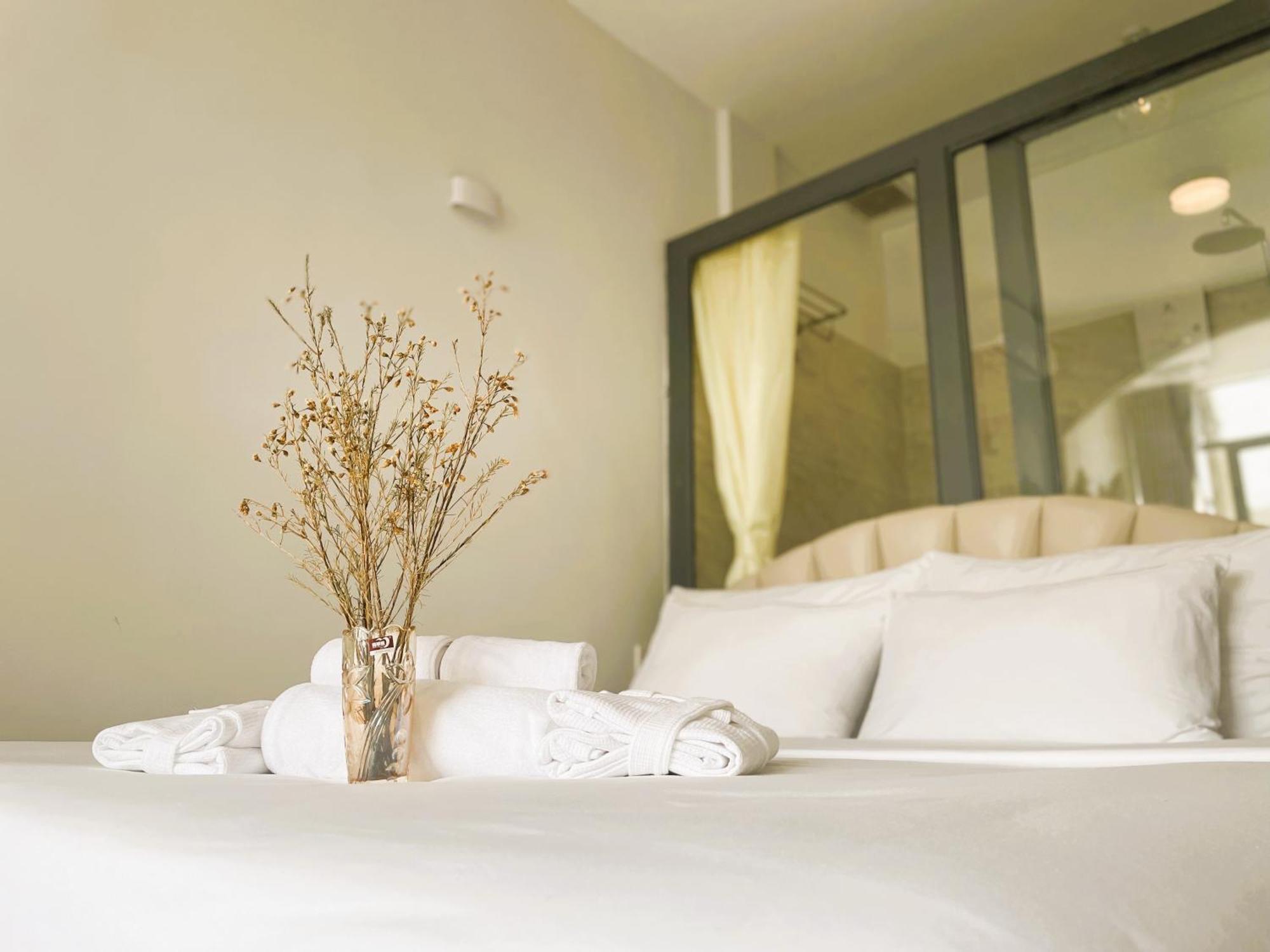 6Even Hotel - Have A Staycation In The Cafe Apartments Building Ho Chi Minh Zewnętrze zdjęcie